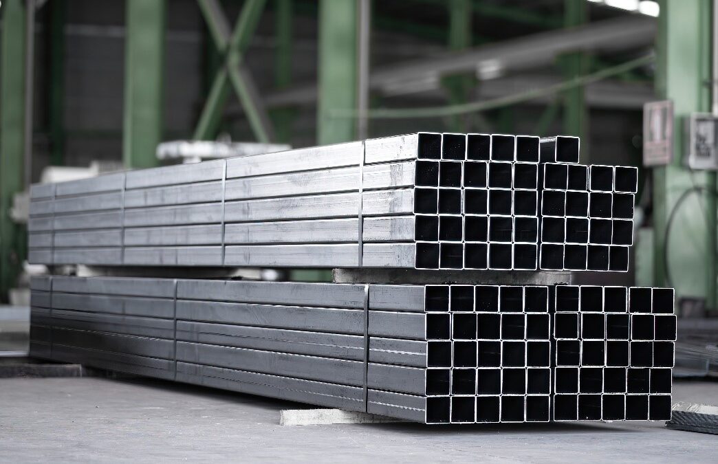 Comparing Welded and Seamless Square Tubes